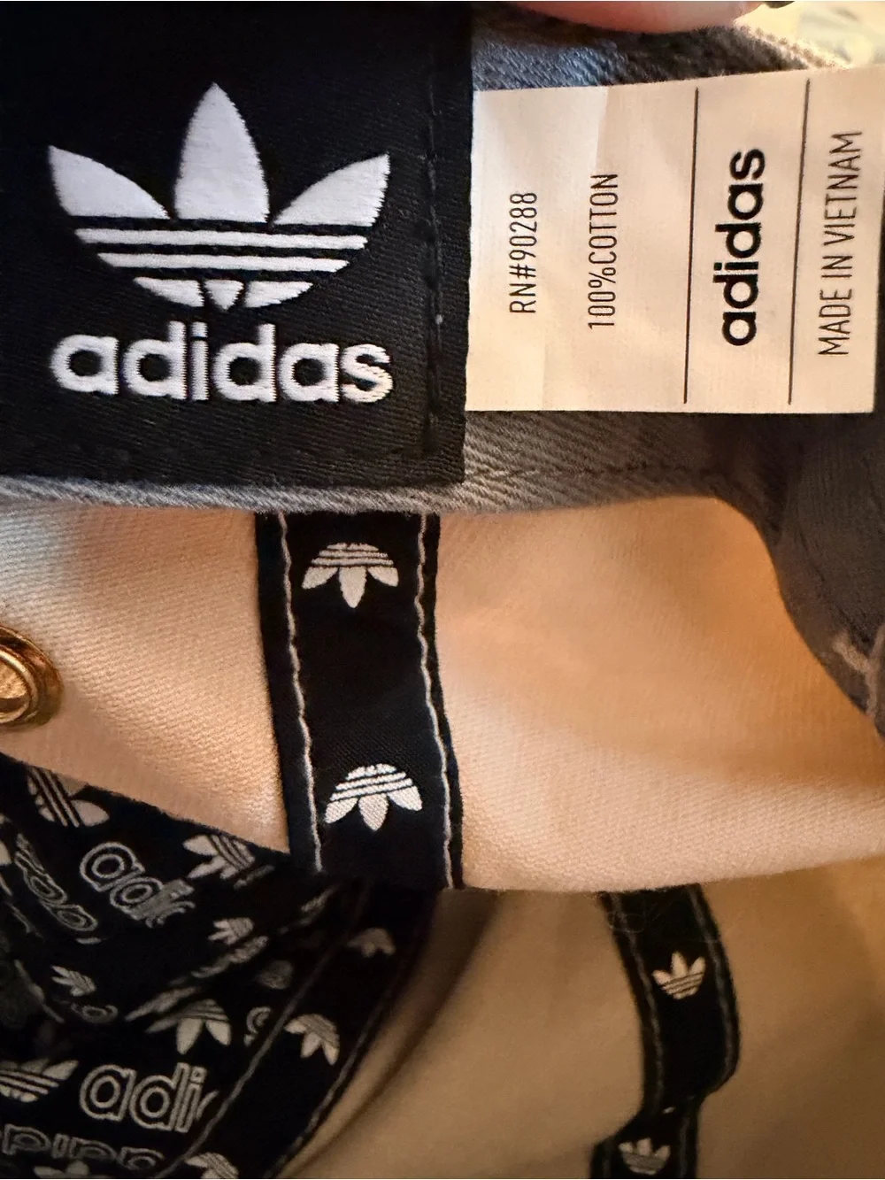 adidas trefoil slideback